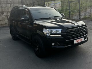 2015 Toyota Land Cruiser 200 Series Рестайлинг 2, чёрный, 5050000 рублей, вид 2