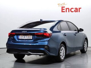 2023 Kia K3 II Рестайлинг, синий, 1600000 рублей, вид 2