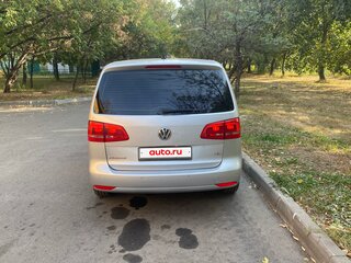 2011 Volkswagen Touran I Рестайлинг 2, серебристый, 1050000 рублей, вид 3