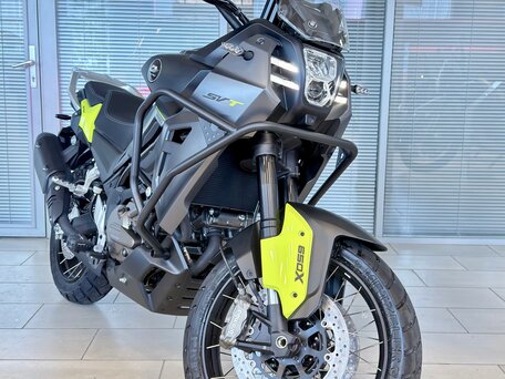 2025 QJMotor SVT 650 X, жёлтый, 729000 рублей, вид 1