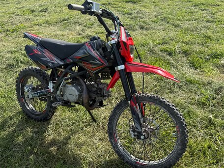 2024 Regulmoto Seven Medalist Pro, красный, 55000 рублей, вид 2