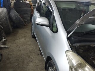 2010 Toyota Ractis I, серый, 870000 рублей, вид 4