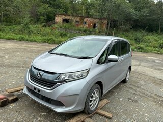 2018 Honda Freed II, белый, 1580000 рублей, вид 1