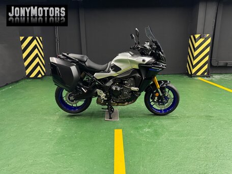 2021 Yamaha MT-09 Tracer (FJ-09), серебристый, 1425000 рублей, вид 1