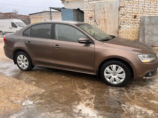 2012 Volkswagen Jetta VI, коричневый, 1000000 рублей, вид 2