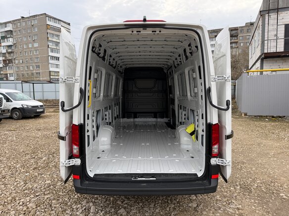 2024 Volkswagen Crafter, белый, 8900000 рублей - вид 8