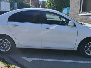 2013 Geely Emgrand EC7, белый, 570000 рублей, вид 3