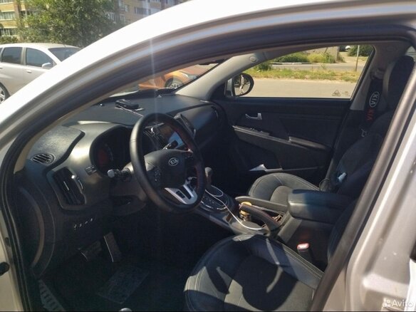 2012 Kia Sportage III, серебристый, 1400000 рублей - вид 4
