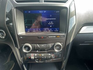 2018 Ford Explorer V Рестайлинг 2, пурпурный, 2363993 рублей, вид 4