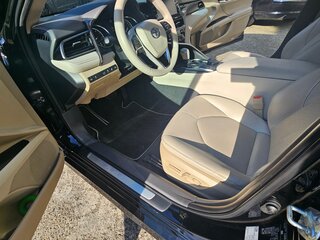 2021 Toyota Camry VIII (XV70) Рестайлинг, чёрный, 3333333 рублей, вид 4