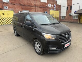 2018 Hyundai Grand Starex I Рестайлинг 2, чёрный, 2549000 рублей, вид 3