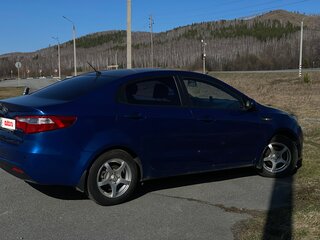 2013 Kia Rio III, синий, 635000 рублей, вид 5
