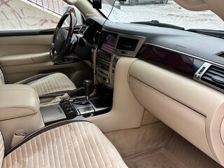 2013 Lexus LX 570 III Рестайлинг, белый, 6005000 рублей, вид 5