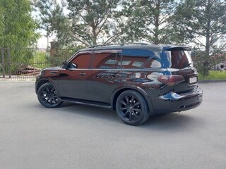 2011 Infiniti QX56 II, чёрный, 2050000 рублей, вид 4
