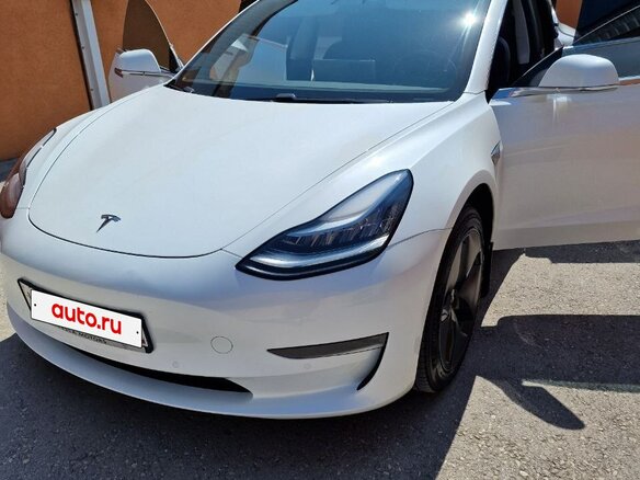 2018 Tesla Model 3 Long Range I, белый, 3250000 рублей - вид 1