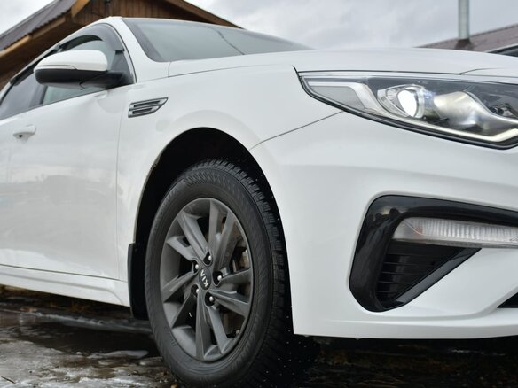 2019 Kia Optima IV Рестайлинг, белый, 1650000 рублей - вид 12