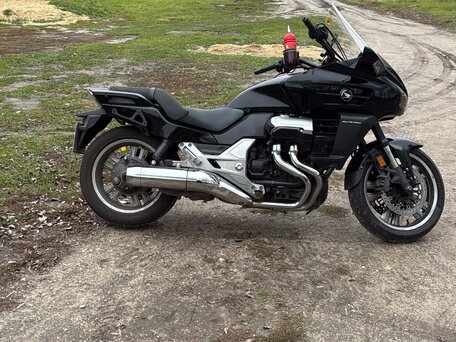 2014 Honda CTX 1300, чёрный, 880000 рублей, вид 4