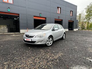 2011 Opel Astra J, серый, 699000 рублей, вид 1