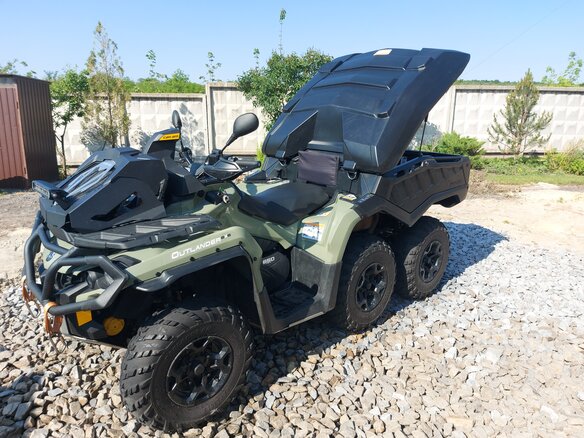 2018 BRP Can-Am Outlander 650, зелёный, 2000000 рублей - вид 1
