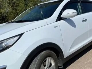 2012 Kia Sportage III, белый, 1350000 рублей, вид 4