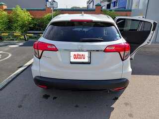 2020 Honda Vezel I Рестайлинг, белый, 2220000 рублей, вид 5