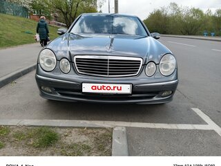 2004 Mercedes-Benz E-Класс 320 III (W211, S211), серый, 1750000 рублей, вид 2