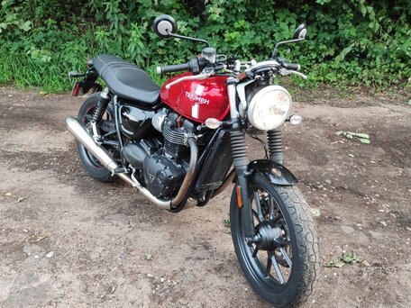 2016 Triumph Street Twin, красный, 560000 рублей, вид 5