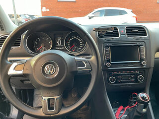 2011 Volkswagen Golf VI, чёрный, 500000 рублей, вид 4