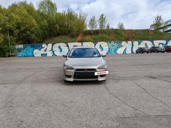 2008 Mitsubishi Lancer X, бежевый, 1000000 рублей - вид 5