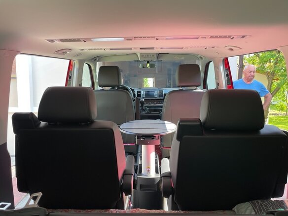 2018 Volkswagen Multivan T6, красный, 7000000 рублей - вид 13