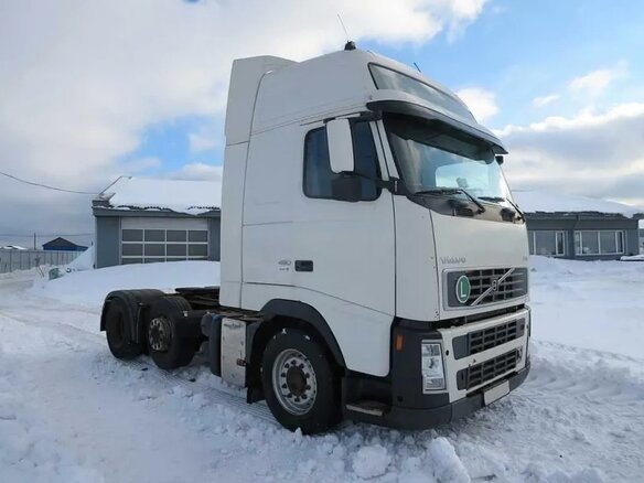 2013 Volvo FH, белый, 4000000 рублей - вид 1