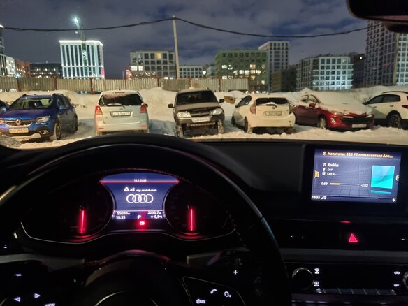 2018 Audi A4 V (B9), голубой, 4990000 рублей - вид 3
