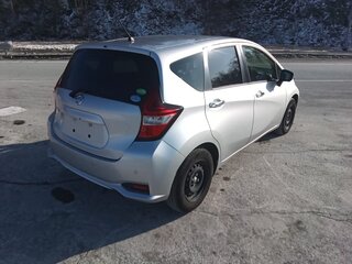 2019 Nissan Note II Рестайлинг, серебристый, 1094000 рублей, вид 4