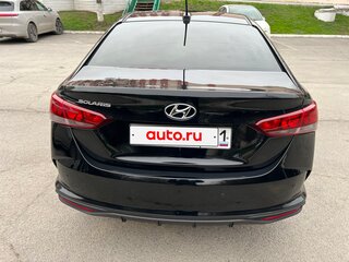 2021 Hyundai Solaris II Рестайлинг, чёрный, 1750000 рублей, вид 3