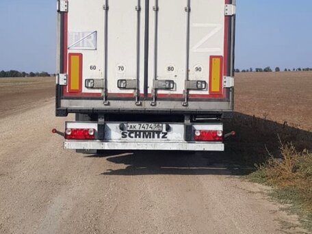 2011 Volvo FH, белый, 9000000 рублей, вид 3