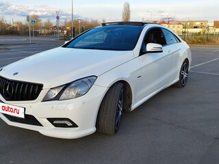 2010 Mercedes-Benz E-Класс 200 5G-Tronic IV (W212, S212, C207), белый, 1800000 рублей, вид 1