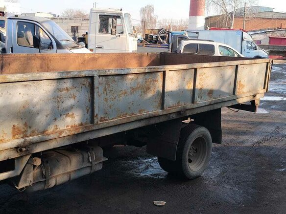 2002 ГАЗ ГАЗель (3302), белый, 650000 рублей - вид 12