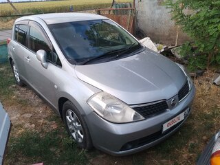 2005 Nissan Tiida I, серебристый, 450000 рублей, вид 1