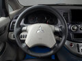 2004 Mitsubishi Grandis I, голубой - вид 8