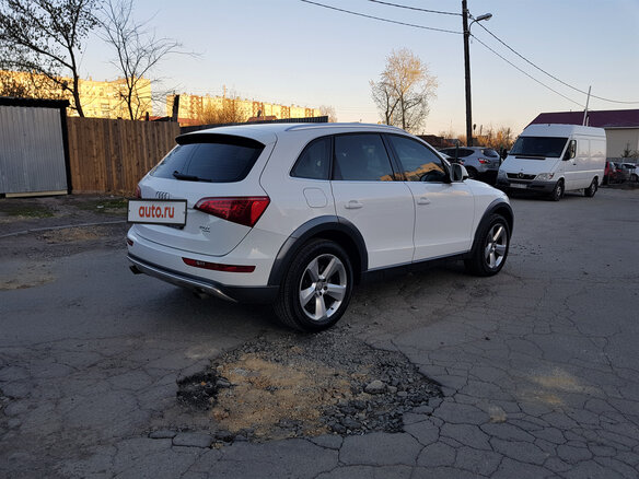 2010 Audi Q5 I (8R), белый - вид 6
