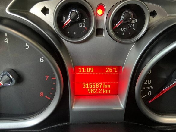 2006 Ford C-MAX I, серый, 760000 рублей - вид 8
