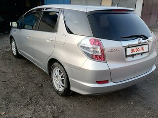 2014 Honda Fit Shuttle I Рестайлинг, серебристый, 1160000 рублей, вид 5