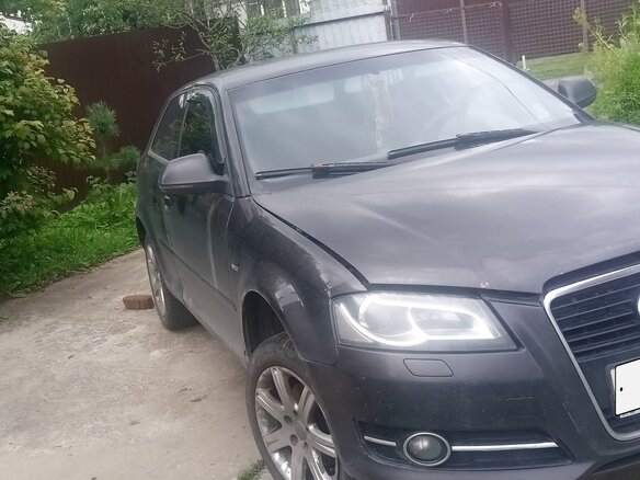 2010 Audi A3 II (8P) Рестайлинг 2, чёрный, 625000 рублей - вид 4