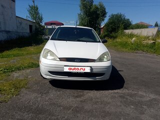 2000 Ford Focus I (North America), белый, 250000 рублей, вид 2