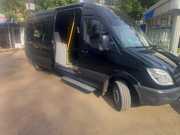 2012 Mercedes-Benz Sprinter, чёрный, 2700000 рублей - вид 14