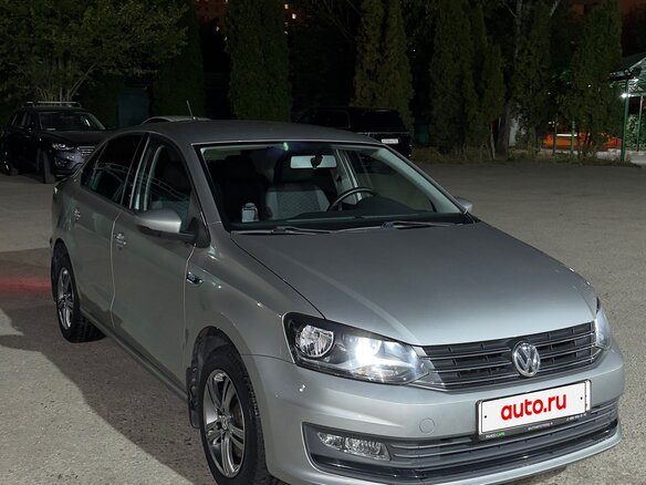 2018 Volkswagen Polo V Рестайлинг, серебристый - вид 2