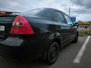 2011 Chevrolet Aveo I Рестайлинг, чёрный, 537000 рублей, вид 5