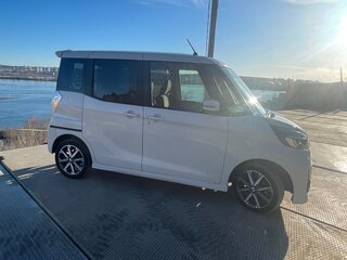 2017 Nissan Dayz Roox I Рестайлинг, белый, 888000 рублей, вид 5