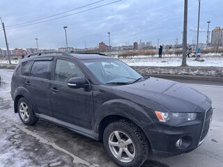 2011 Mitsubishi Outlander II Рестайлинг, чёрный, 950000 рублей, вид 4