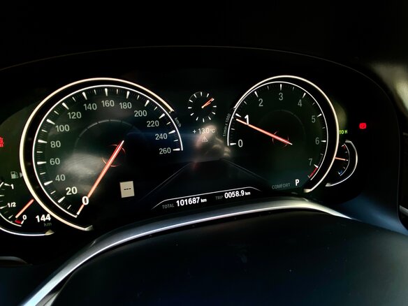 2017 BMW 7 серии Long 740Li VI (G11/G12), чёрный, 4400000 рублей - вид 6